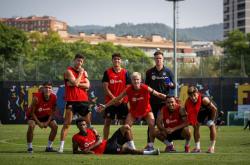 爱游戏app-包含图卢兹球员积极备战，打造稳固防线的词条