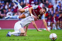 爱游戏登录-热刺客场一败涂地，球员迎来磨练与教训的简单介绍