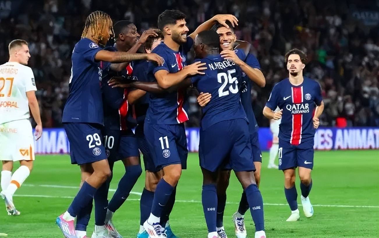 包含巴黎圣日耳曼战胜斯特拉斯堡，稳坐法甲榜首的词条