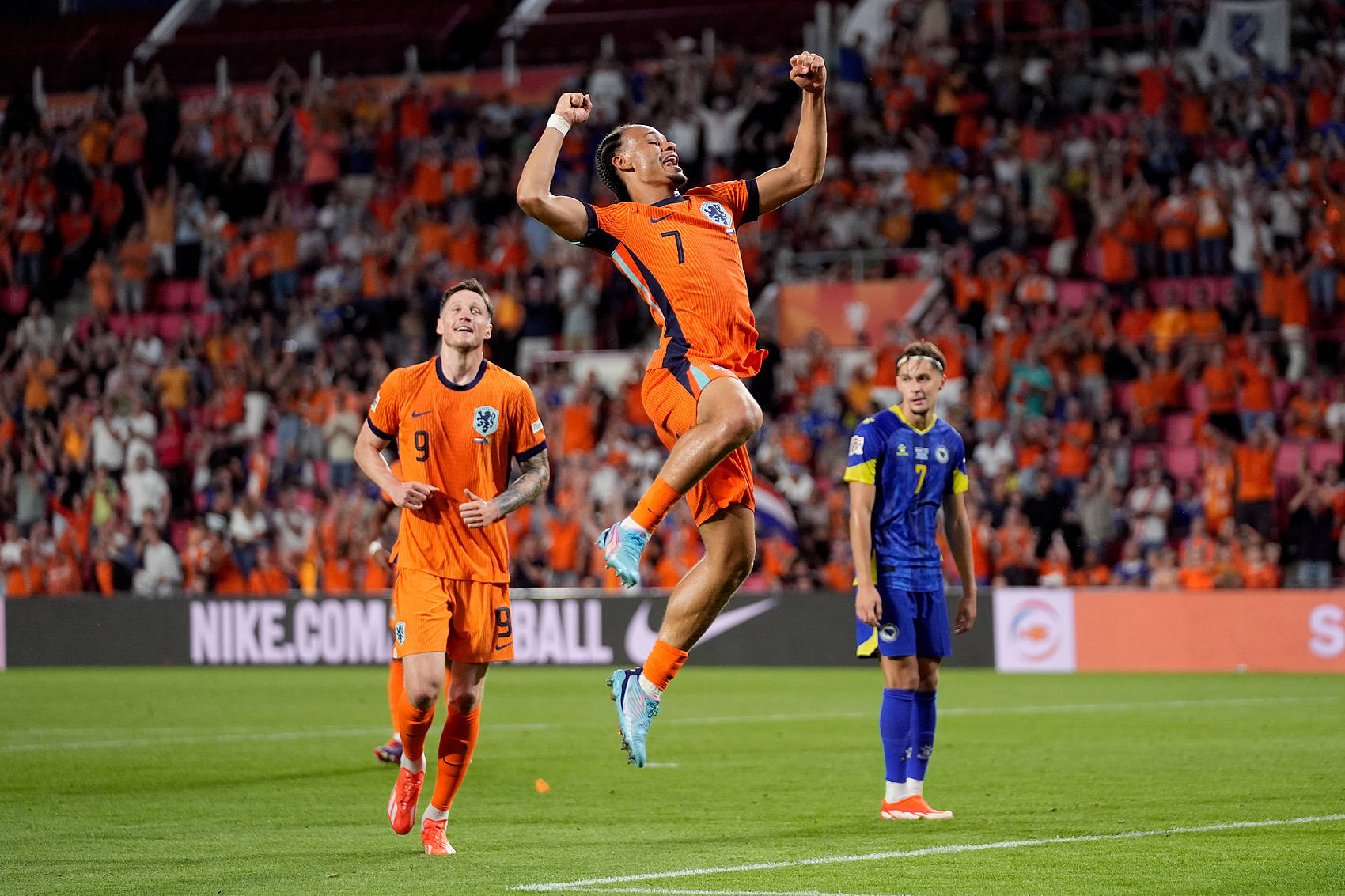 欧国联赛事高潮迭起，国家队奋力冲刺欧锦赛的简单介绍