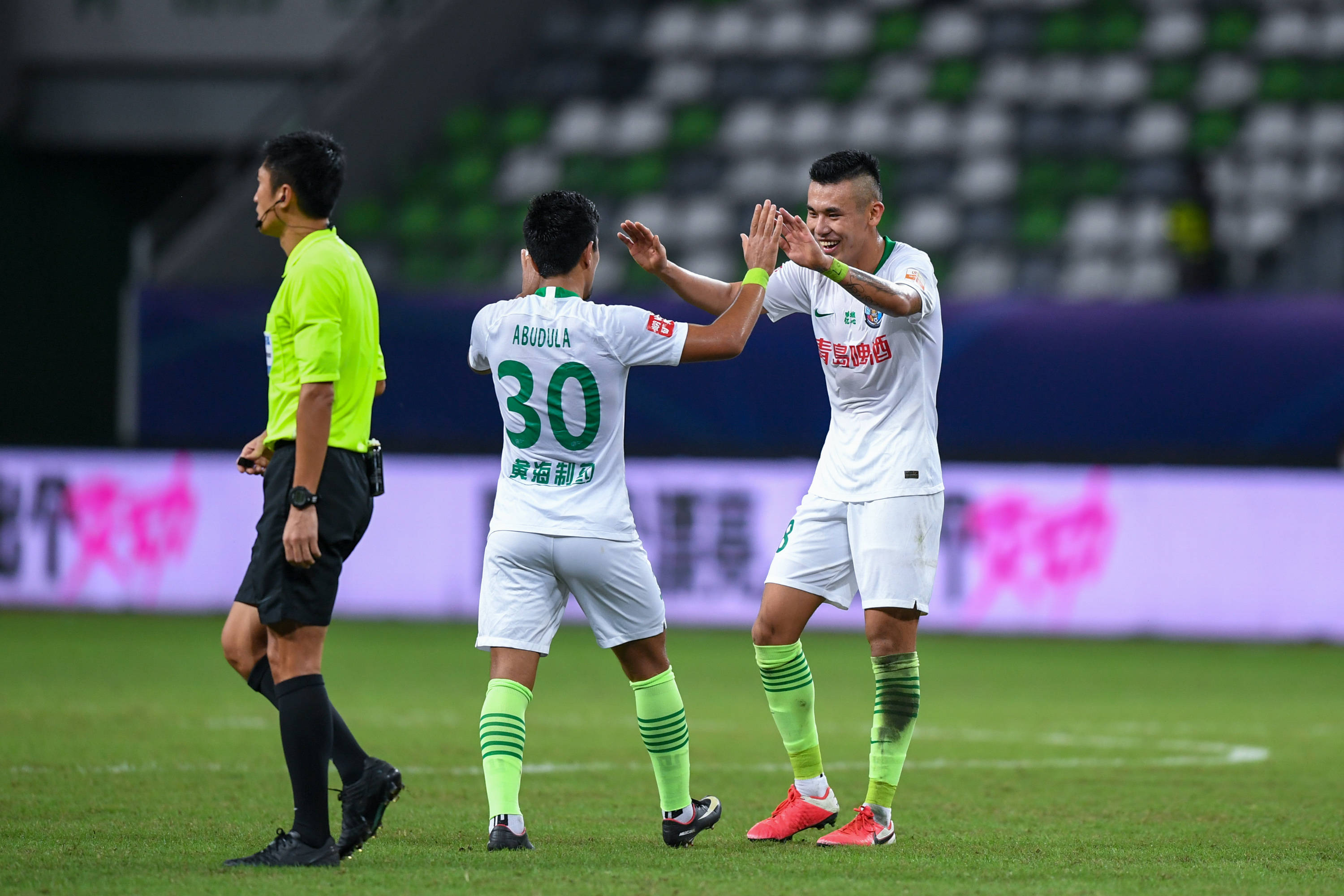 武汉卓尔客场-逼平青岛黄海，壮志凌云的简单介绍