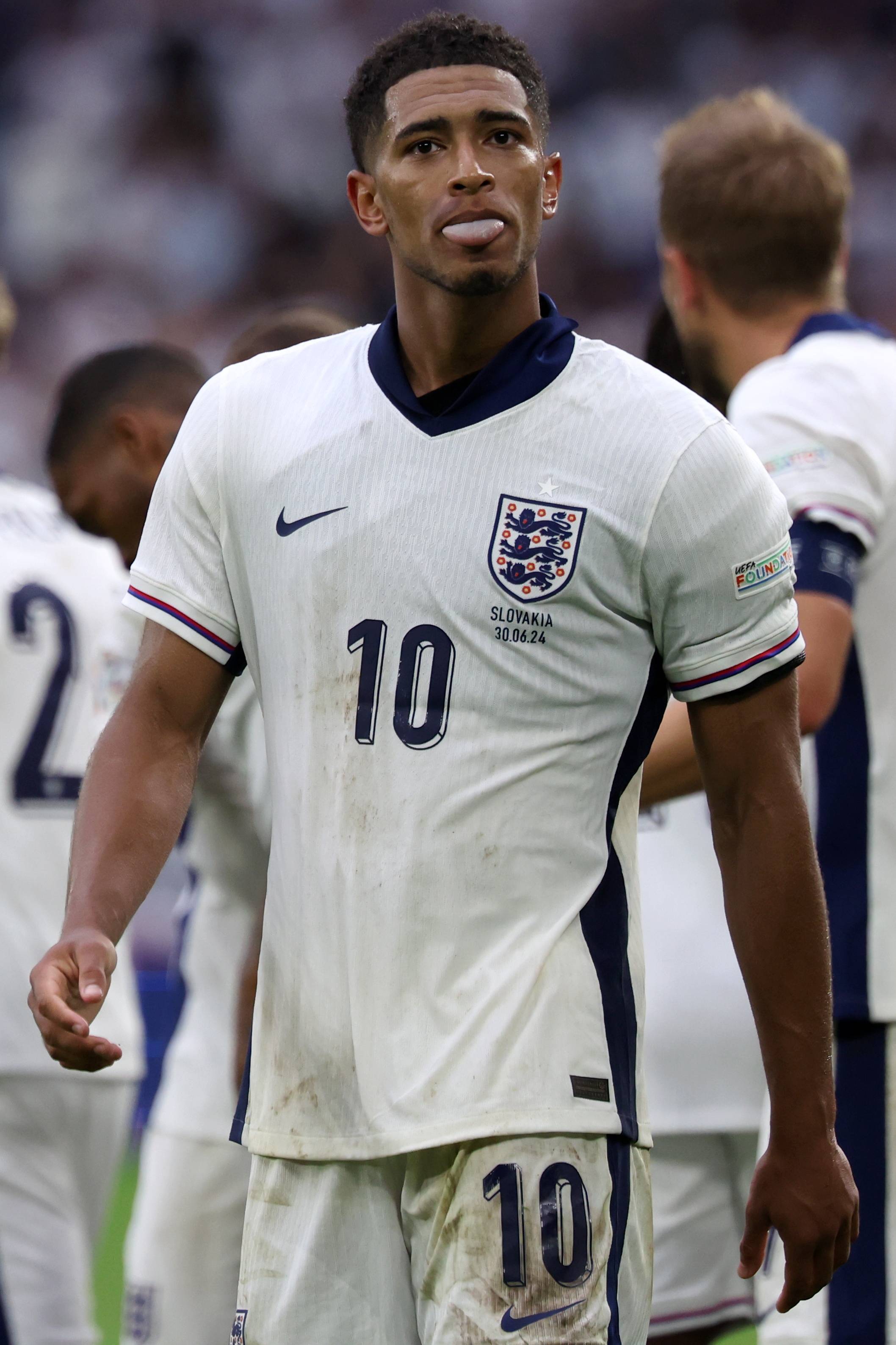 英格兰队表现抢眼，晋级决赛