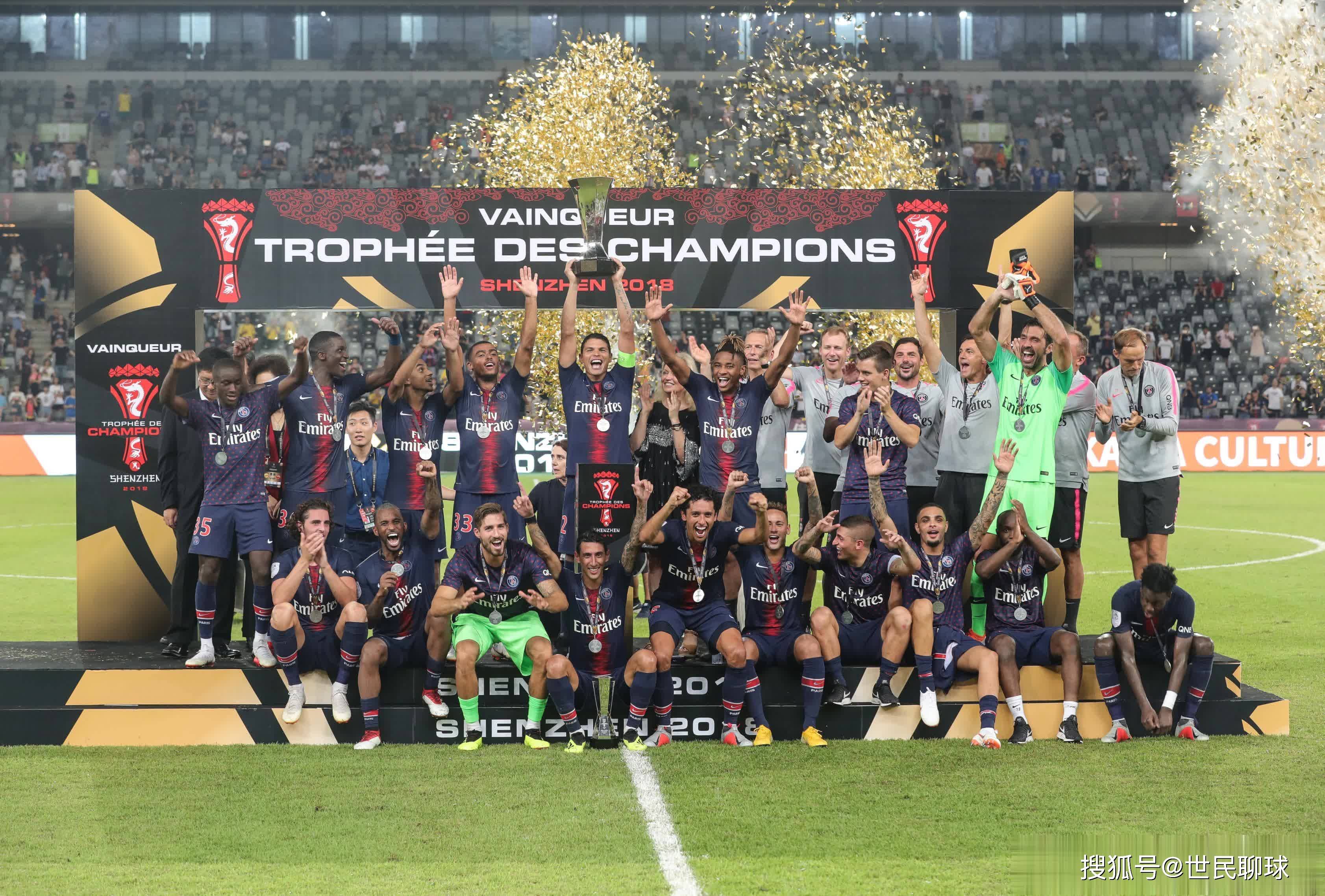 巴黎圣日耳曼豪取胜利，占据联赛榜首的简单介绍