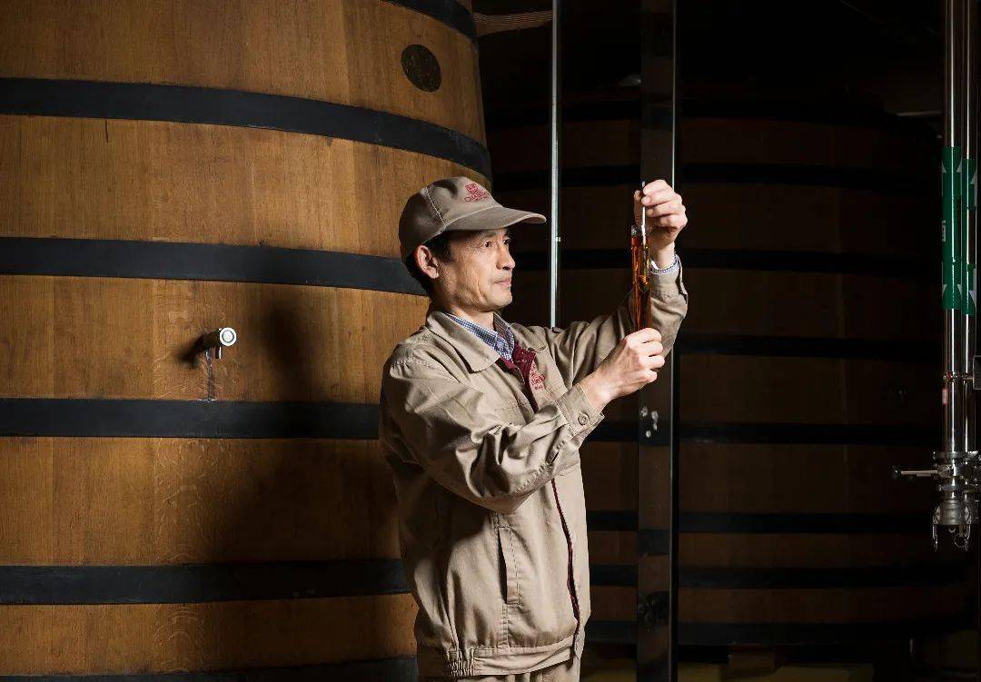 沙特射击选手突破自我，问鼎银牌