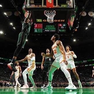 包含老鹰负于凯尔特人，主场战绩遭遇一波连败的词条