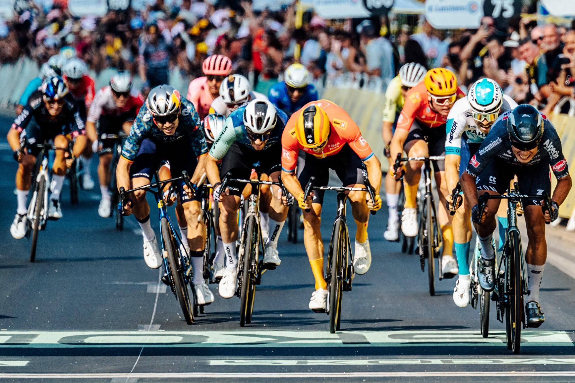 球队赛前动员大会召开，全力冲刺胜利的简单介绍