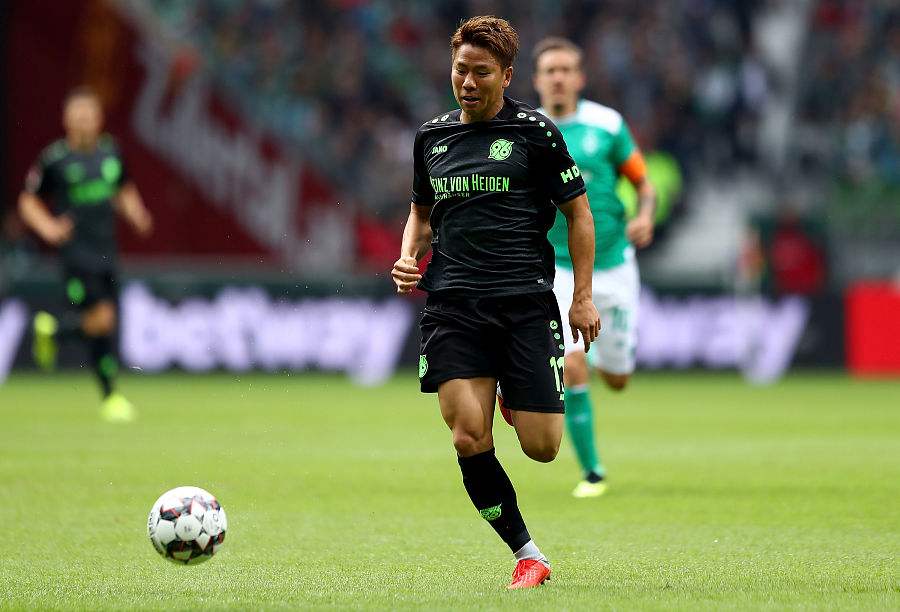 汉诺威96迎来胜利，锁定德甲排名