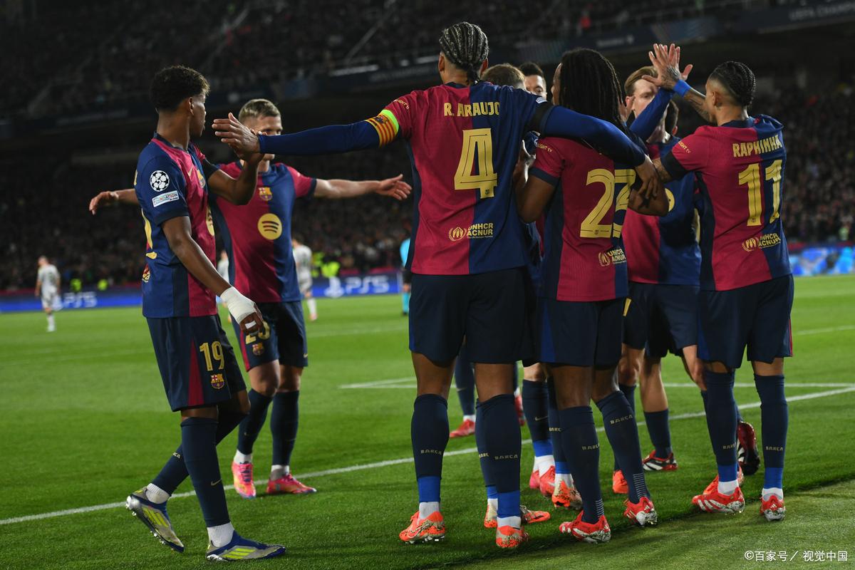 巴塞罗那成功逆转比赛，晋级到欧冠决赛