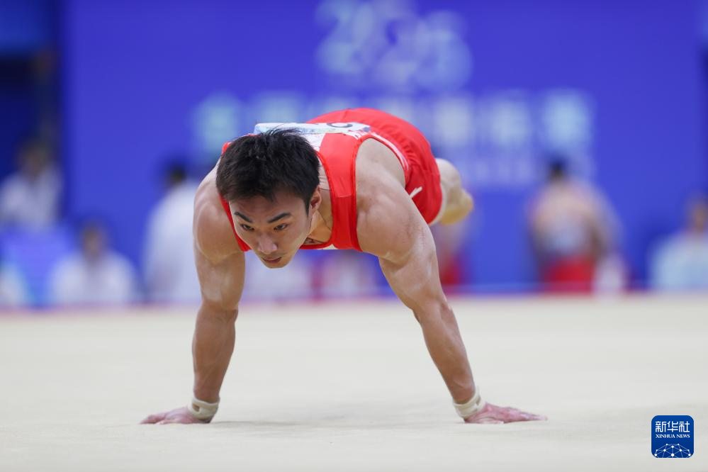 锦标赛上，某队展现出顶级实力，夺得冠军