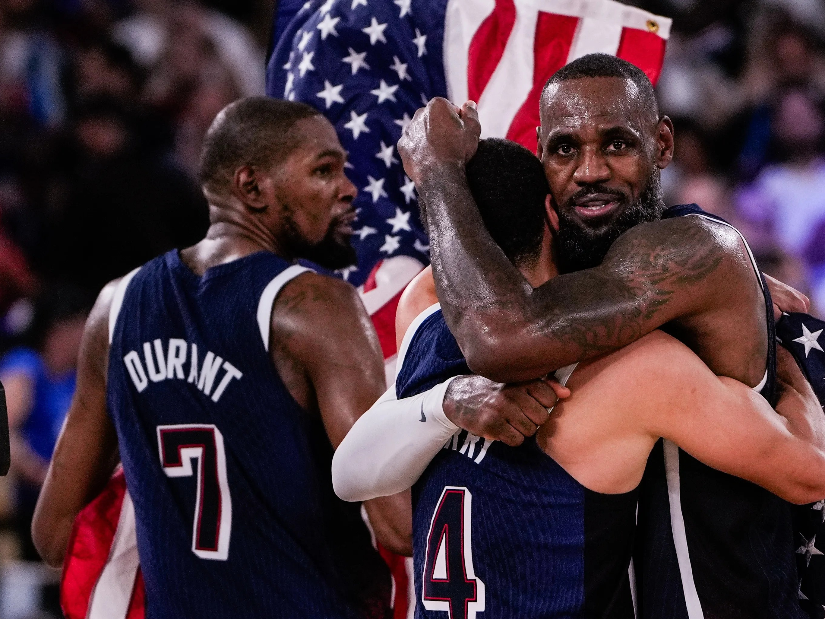 美国队在比赛中表现出色，赢得胜利