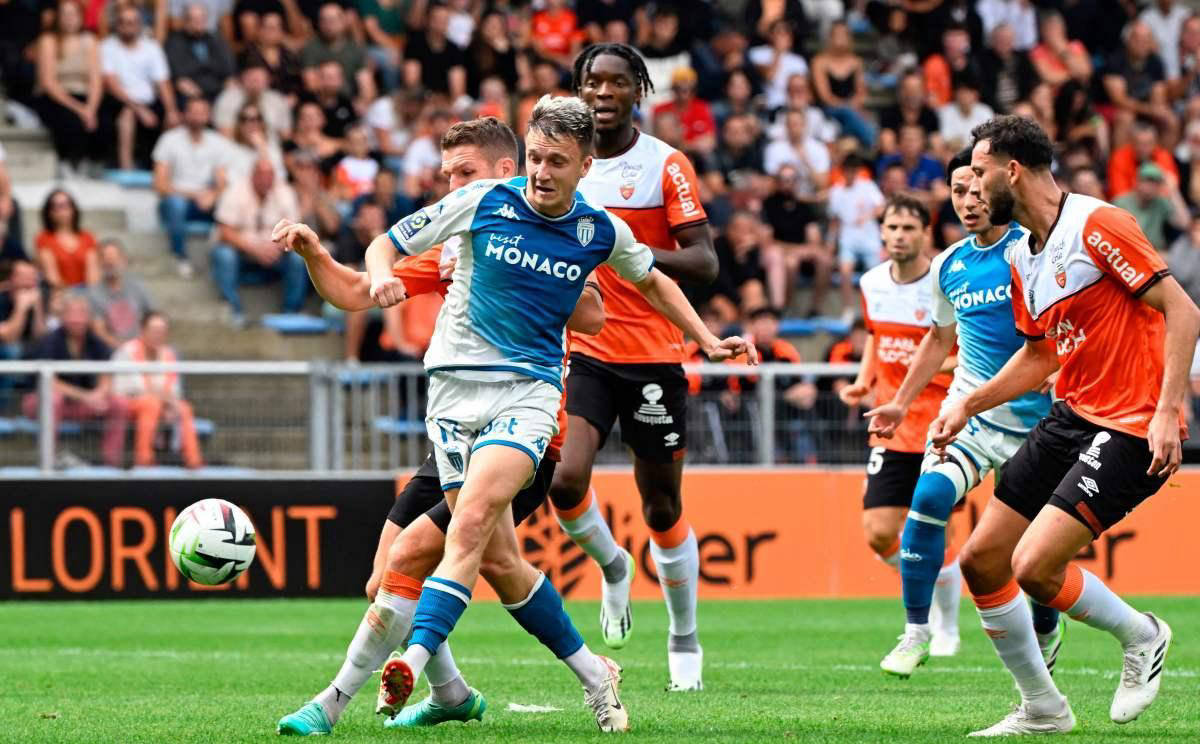 关于里昂球员受伤情况恶化，赛季前景不明的信息