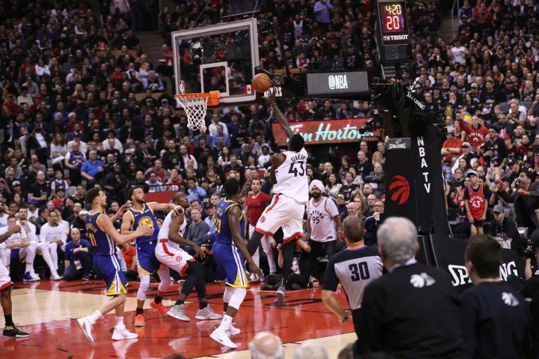 雄鹿主场力克猛龙,字母哥火力全开砍下分的简单介绍 雄鹿主场力克猛龙,字母哥火力全开砍下分的简单介绍