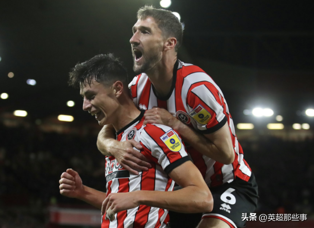 伯明翰城豪取九连胜，一路领先积分榜