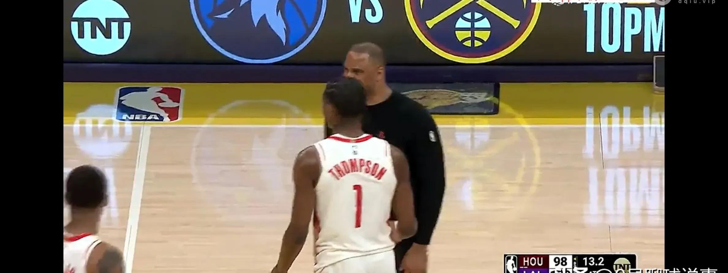 热火客场告负，后场防守失准让对手获得胜利契机的简单介绍