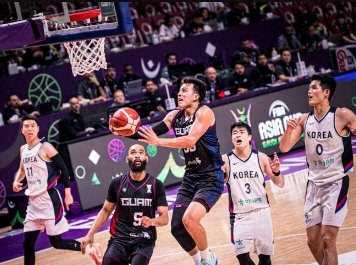 包含韩国与澳大利亚交锋，胜者晋级的词条