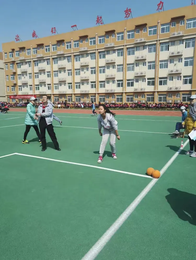 球队赛季初露锋芒，球员绽放全新能量