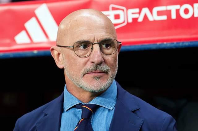 德国客场全取3分，稳守欧预赛出线席位的简单介绍