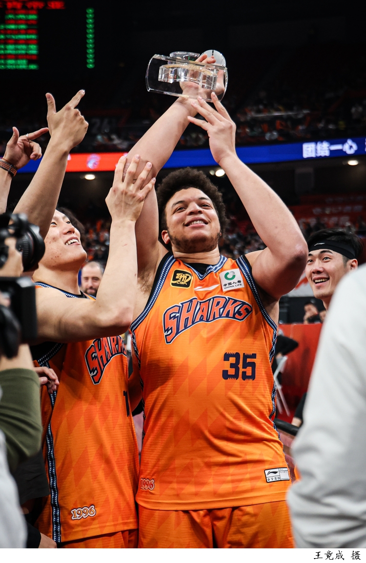 关于上海男篮战绩缩水，主场不再是利好的信息