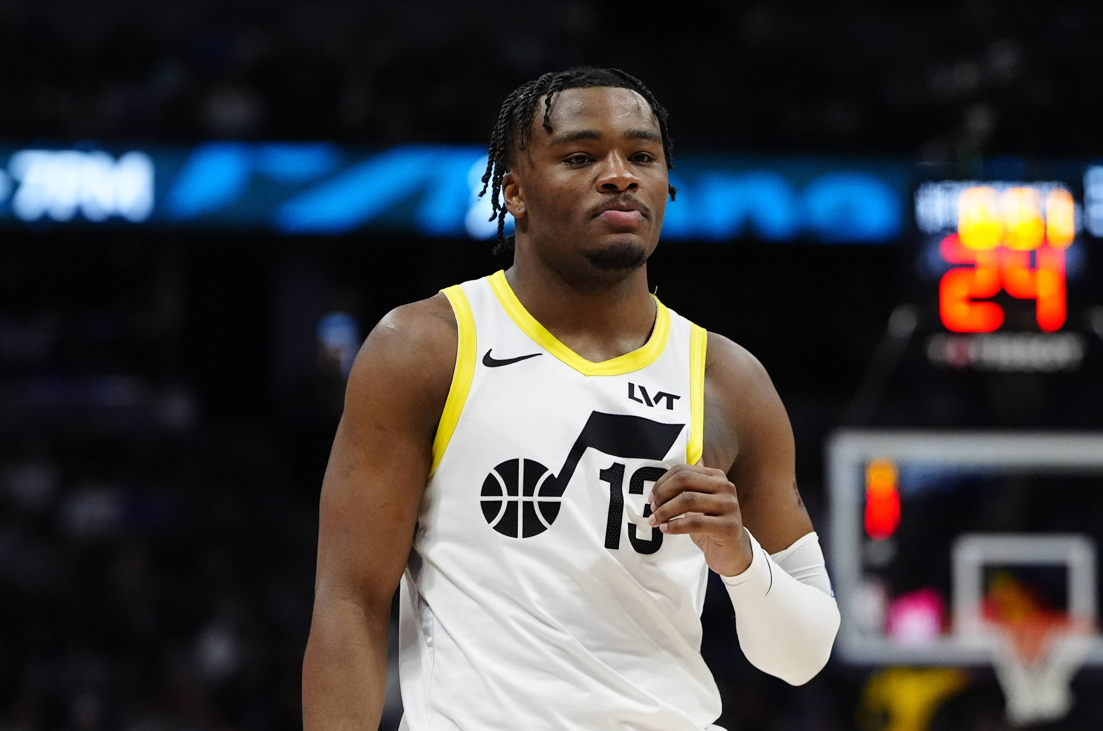 NBA选秀大会举办，新秀球员展现潜力