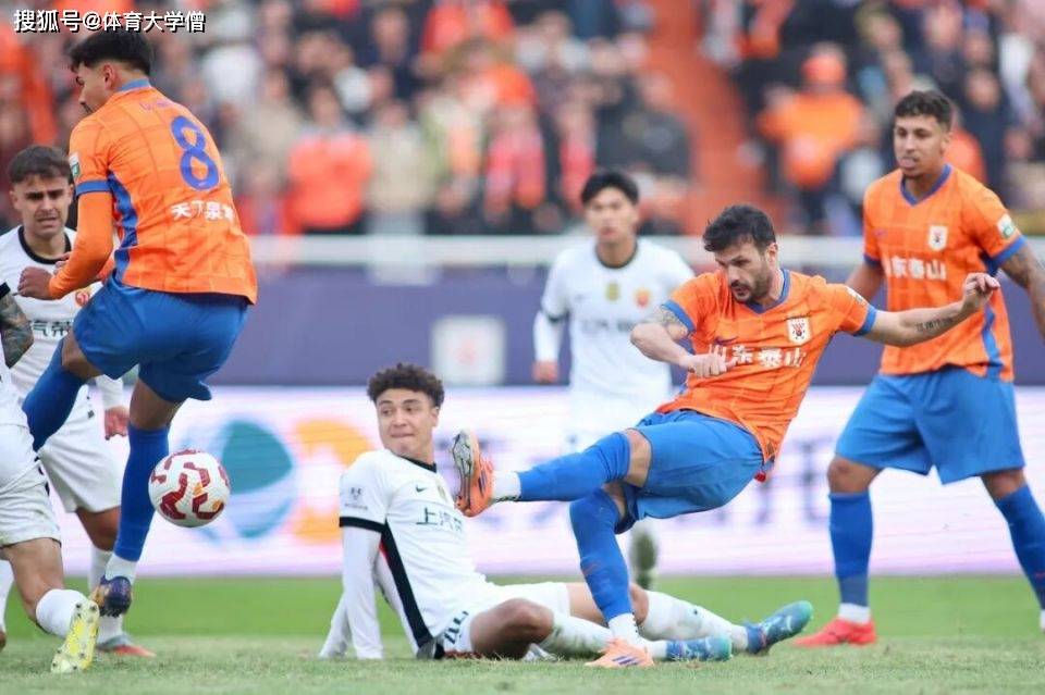 关于天津绿地豪取胜利！外援发挥关键作用帮助球队获胜的信息